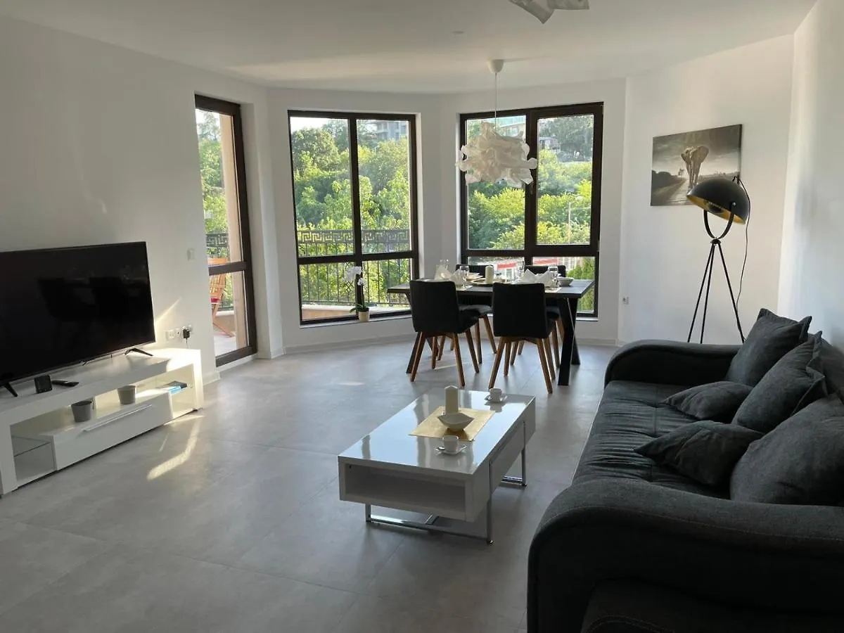 Sunriseresort فارنا شقة