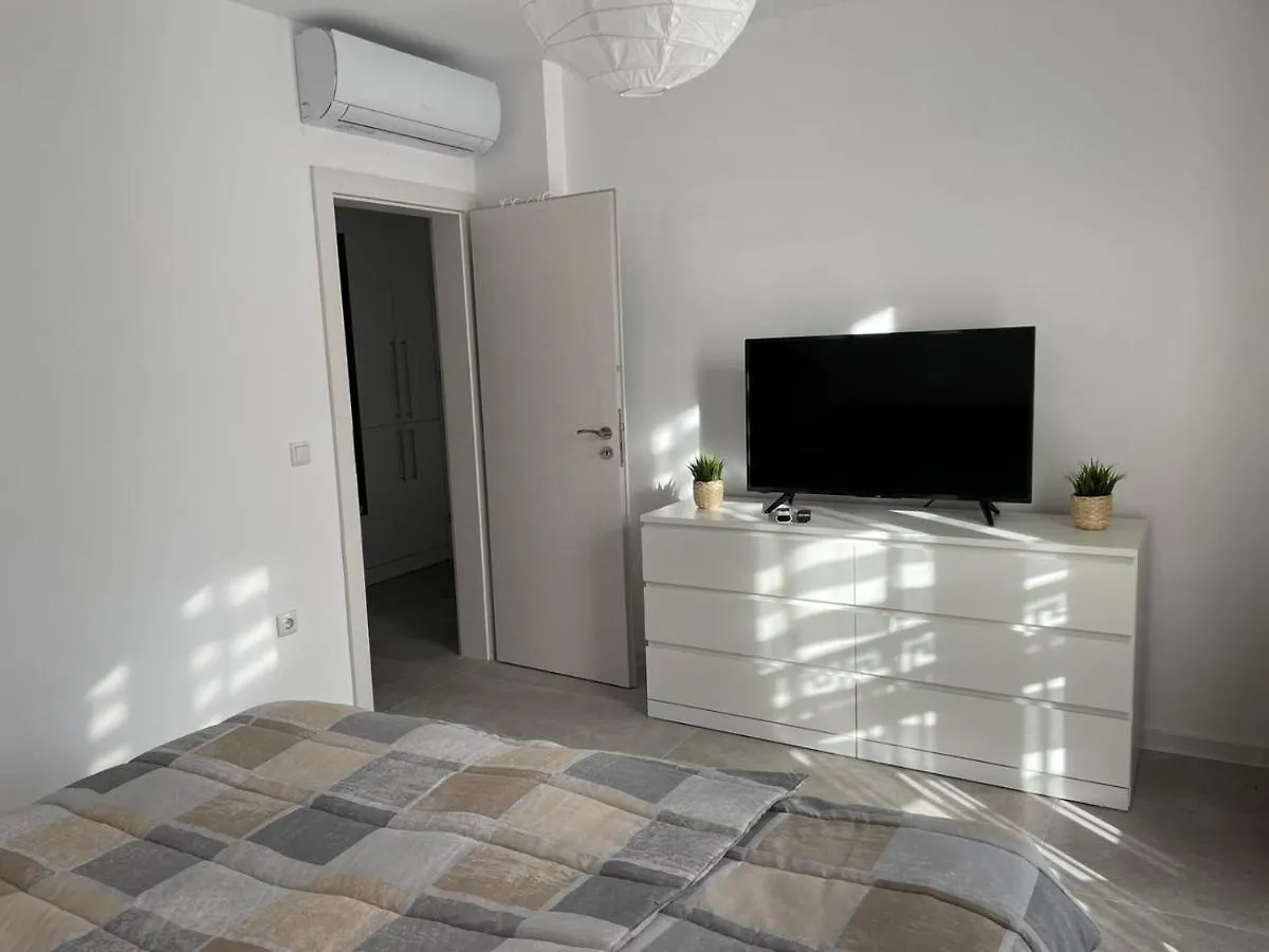 Sunriseresort فارنا شقة